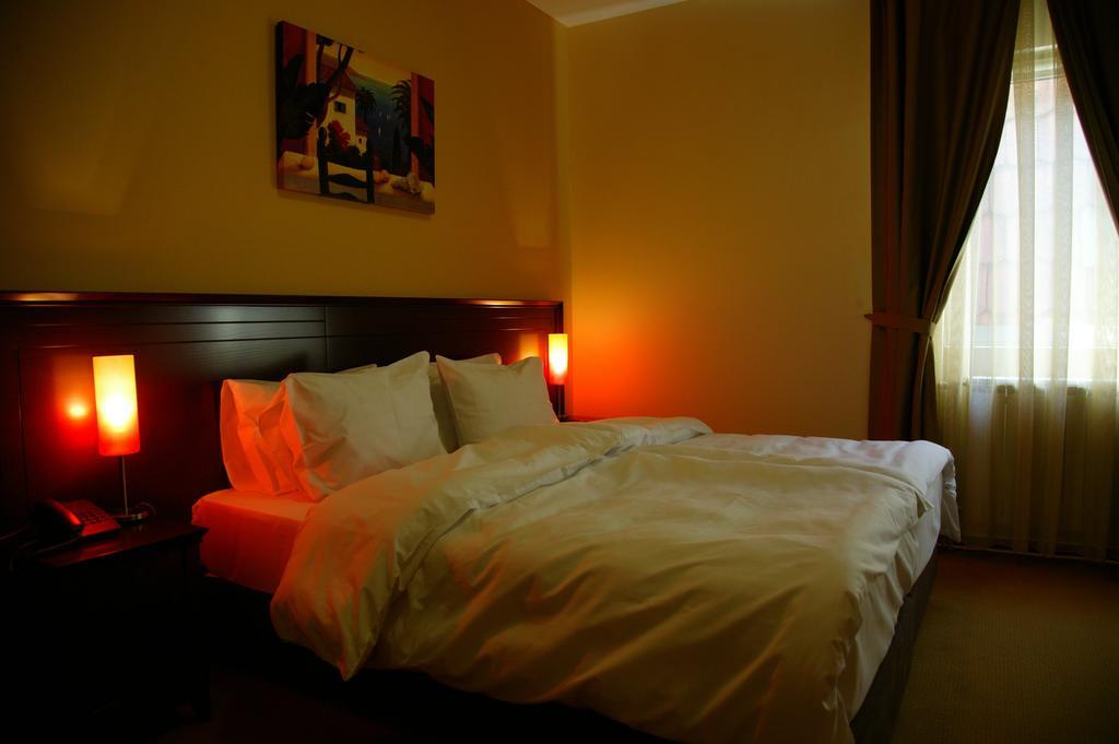בלגרד Garni Hotel Contact חדר תמונה