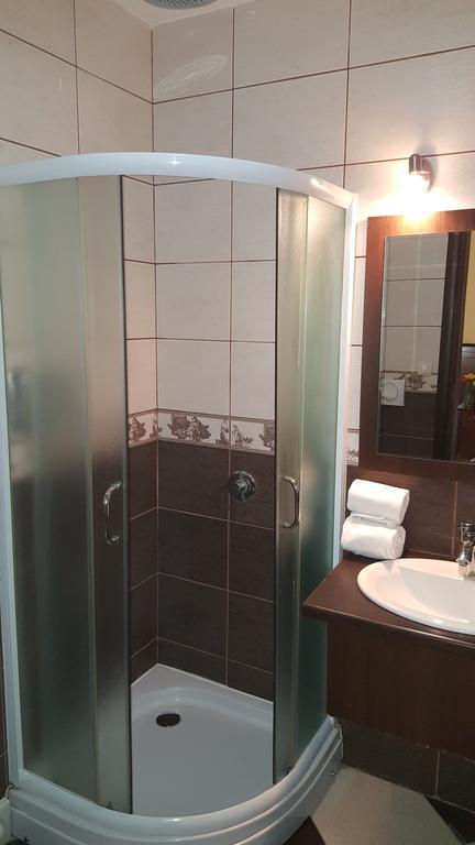 בלגרד Garni Hotel Contact מראה חיצוני תמונה