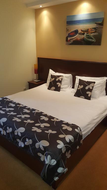 בלגרד Garni Hotel Contact מראה חיצוני תמונה