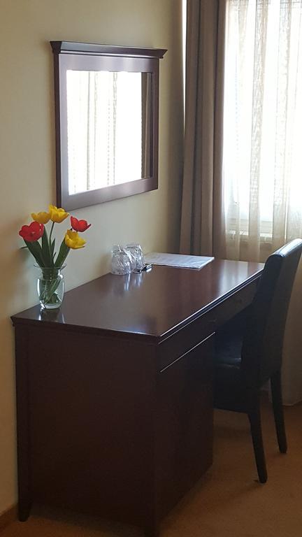 בלגרד Garni Hotel Contact מראה חיצוני תמונה