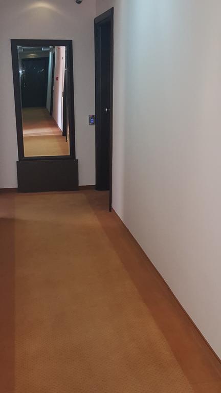 בלגרד Garni Hotel Contact מראה חיצוני תמונה