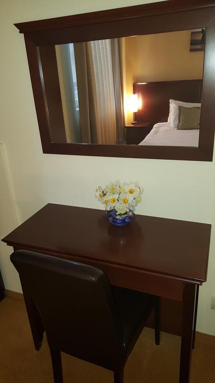 בלגרד Garni Hotel Contact מראה חיצוני תמונה
