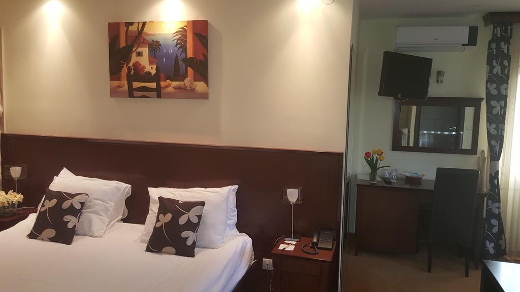 בלגרד Garni Hotel Contact מראה חיצוני תמונה